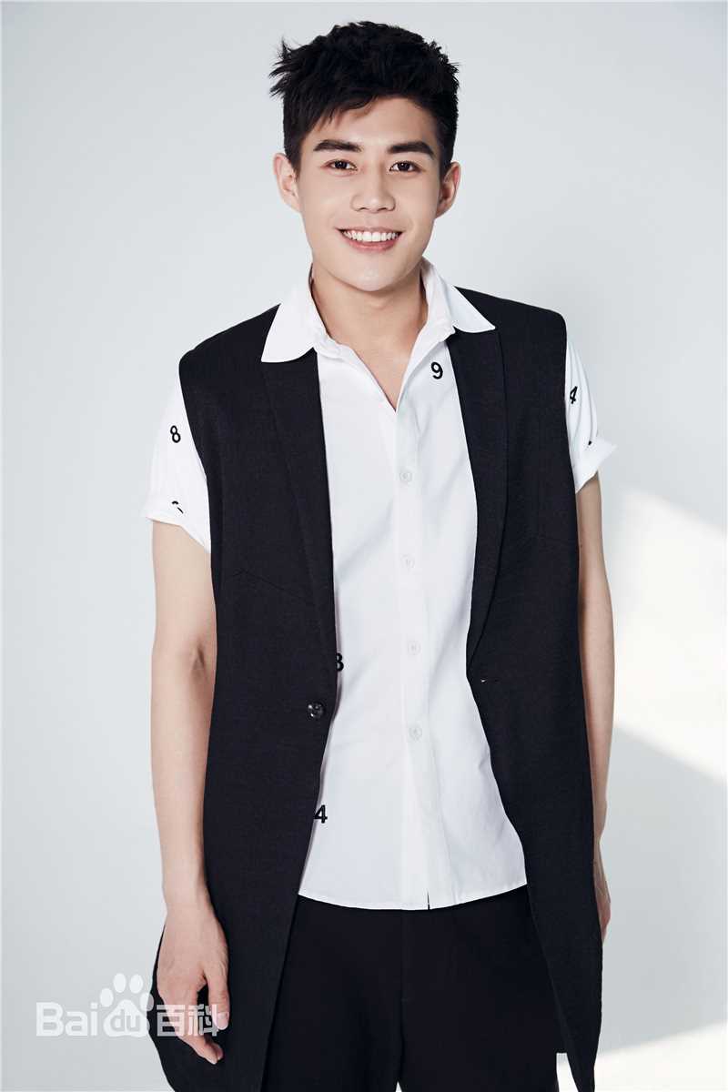 最新于济玮(Tim)壁纸