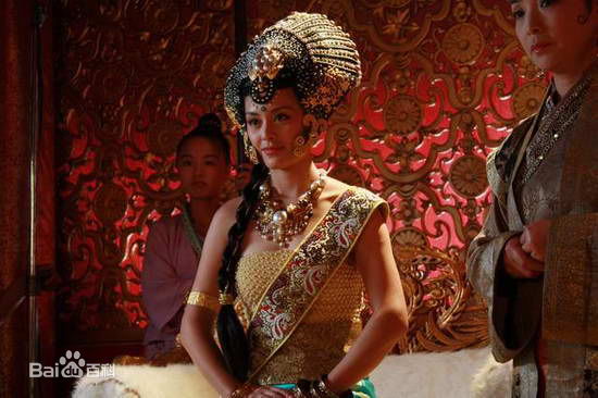 王力可(Rainbow)新西游记饰演蛟魔王女儿国国王前后照片