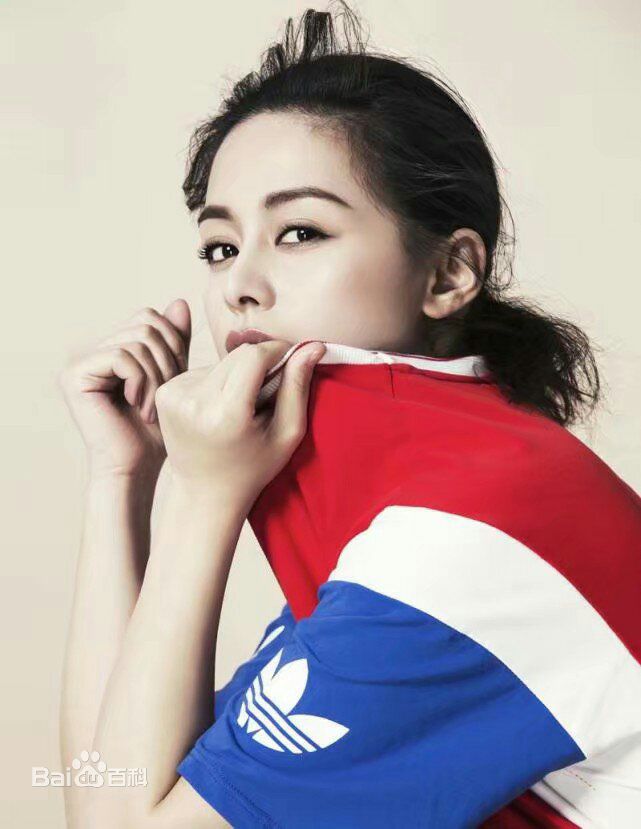 王力可(Rainbow)运动风尚——李萍摄影系列性感图片图集