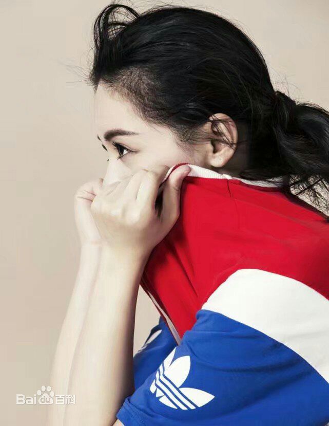 王力可(Rainbow)运动风尚——李萍摄影系列性感图片图集