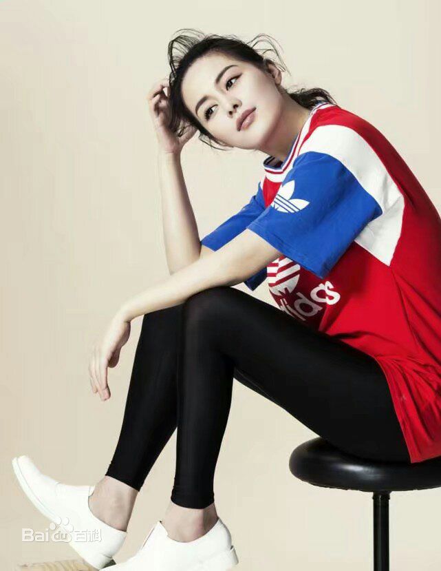 王力可(Rainbow)运动风尚——李萍摄影系列性感图片图集