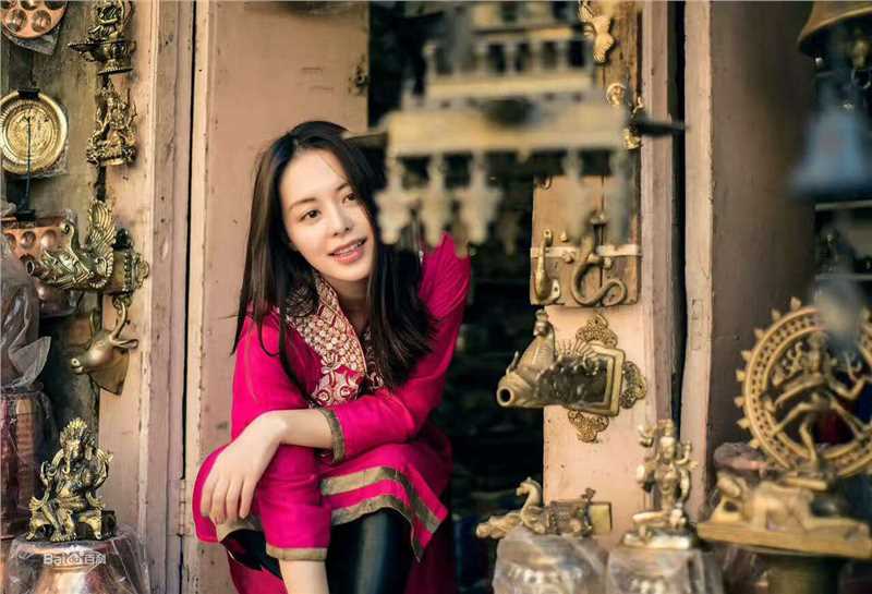 王力可(Rainbow)恬静如喵图册