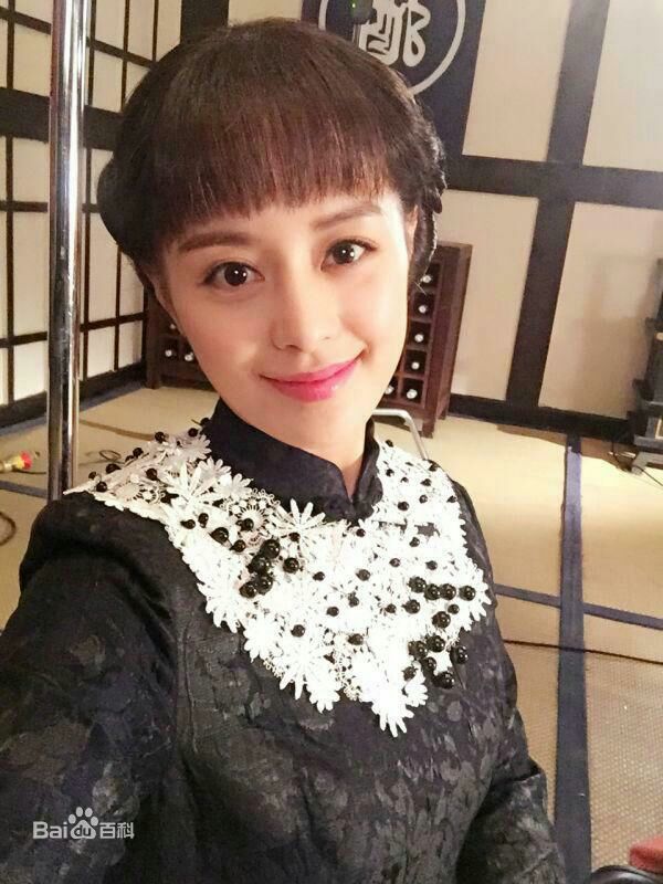 王力可(Rainbow)女儿红素颜照相册