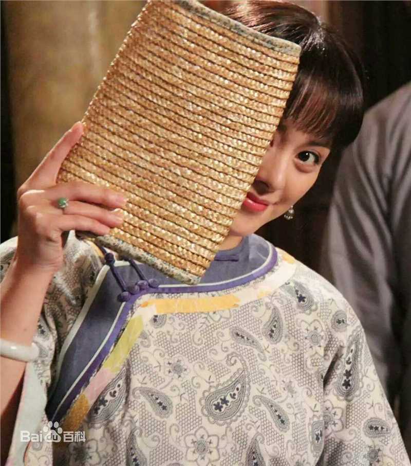 王力可(Rainbow)女儿红素颜照相册