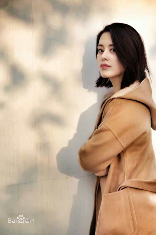 王力可(Rainbow)冬日街拍图片图册