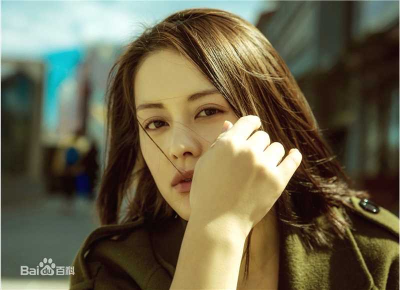 王力可(Rainbow)春季街拍图册