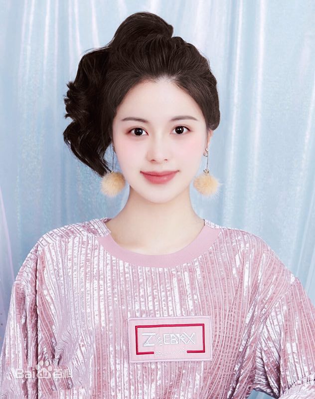 王力可(Rainbow)俏皮图片图册