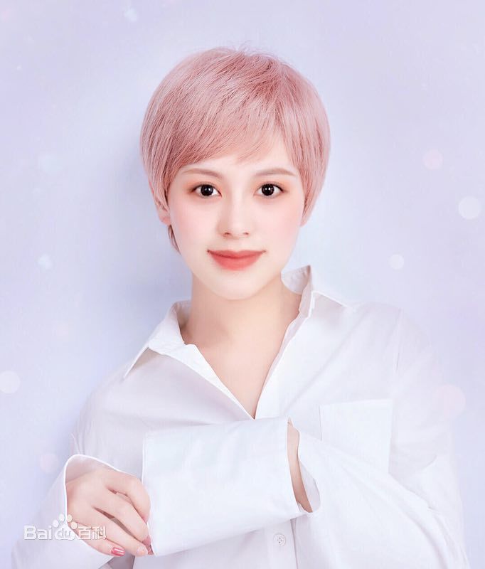 王力可(Rainbow)俏皮图片图册