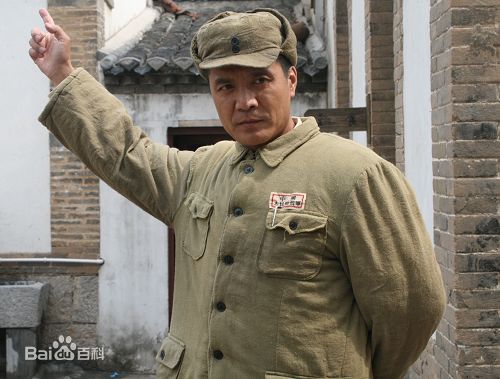 冰哥的军人形象