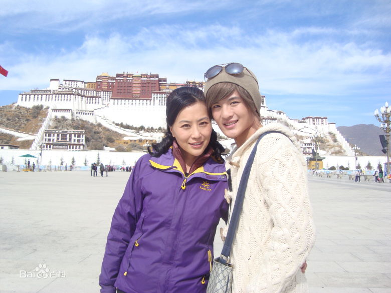 郑斯仁节目、活动照