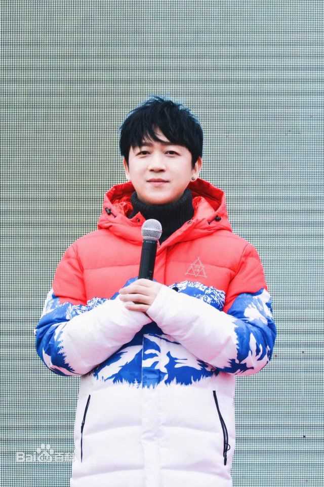 《潘粤明》社会活动