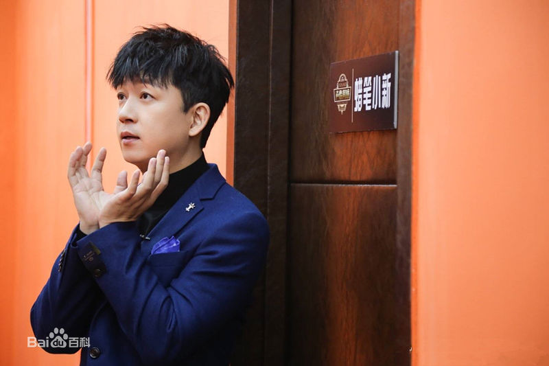 《潘粤明》生活