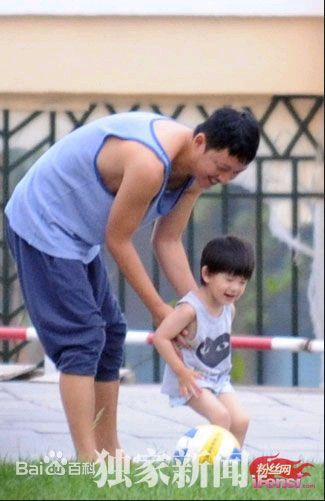 《潘粤明》精彩图册