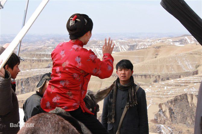 2010年《盘龙卧虎高山顶》剧照