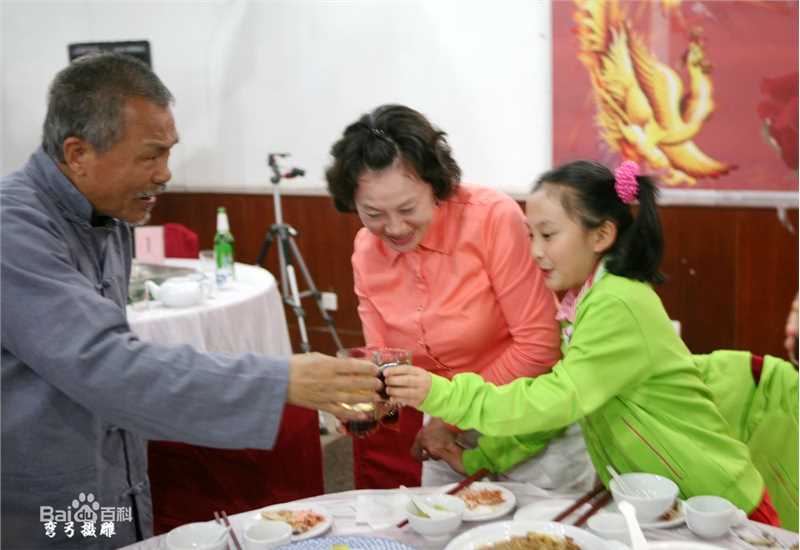 最新李万年(LiWannian)壁纸