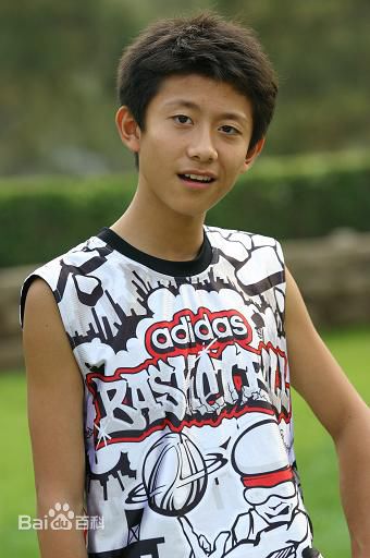 张一山(Zray)参演影视作品前后照片