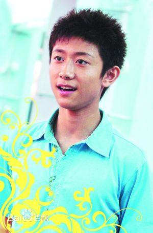 张一山(Zray)参演影视作品前后照片