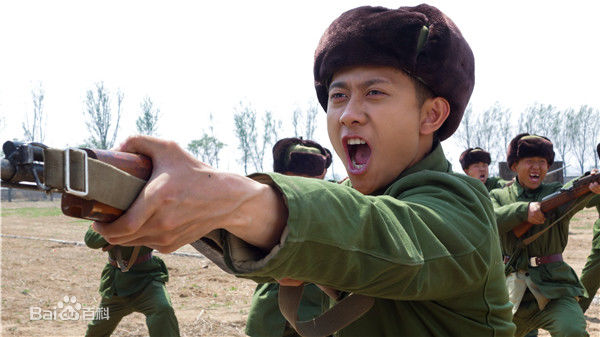 张一山(Zray)参演影视作品前后照片