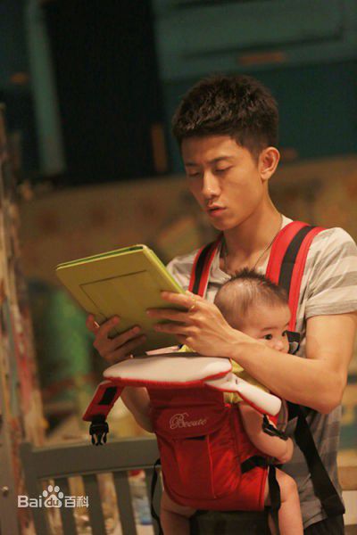 张一山(Zray)参演影视作品前后照片