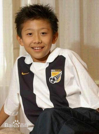 张一山(Zray)参演影视作品前后照片