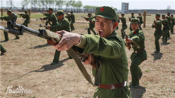 张一山(Zray)参演影视作品前后照片