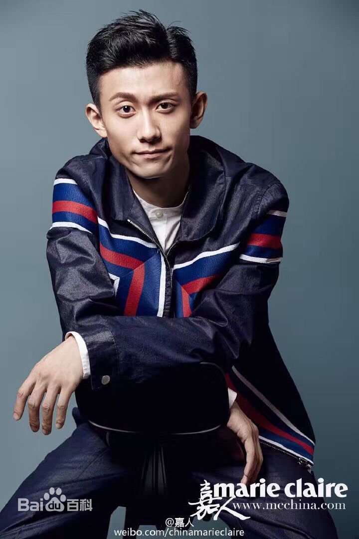 张一山(Zray)最新杂志壁纸