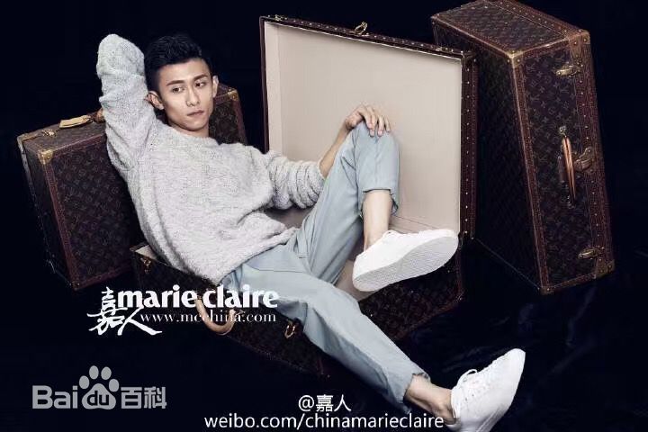 张一山(Zray)最新杂志壁纸