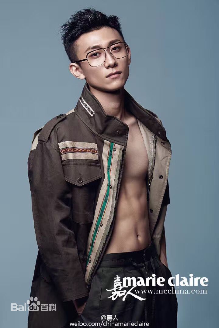 张一山(Zray)最新杂志壁纸