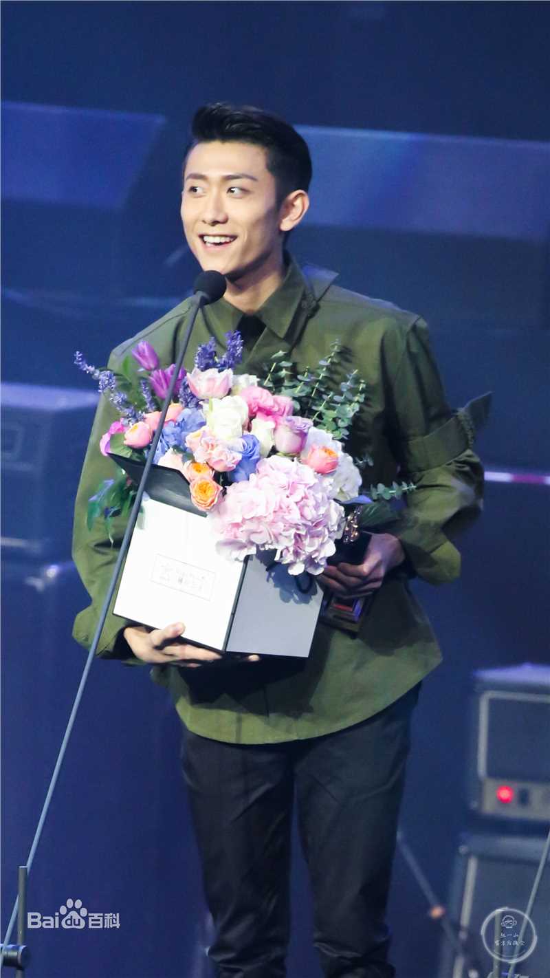 张一山(Zray)出席活动生活照