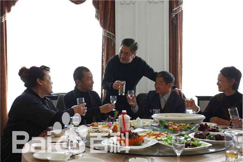 赵燕国彰(Jacky)《地久天长》最全剧照