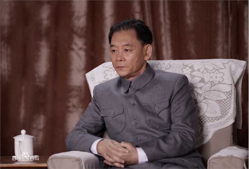 电视剧《历史转折中的邓小平》