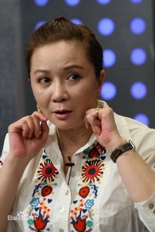 参加《明星在线》录制