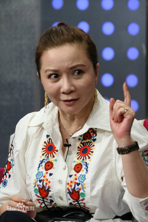 参加《明星在线》录制