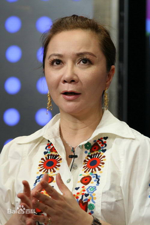 参加《明星在线》录制