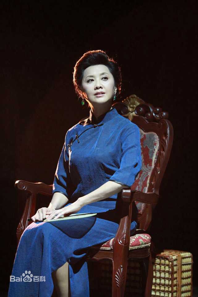 话剧《寻找剧作家》剧照