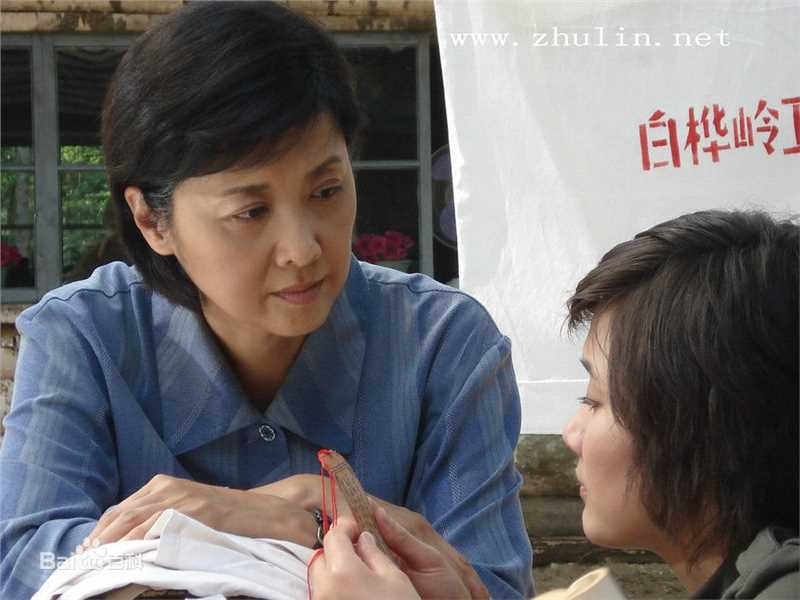 电视剧《静静的白桦林》剧照