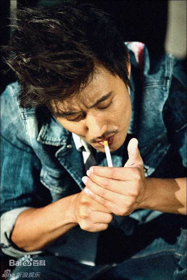 叶静(Ye Jing)汽车时尚大片性感图片图集