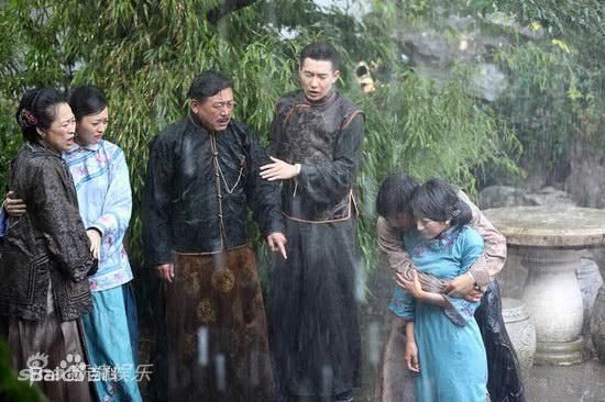 精选叶静(Ye Jing)《流泪的新娘》剧照图册