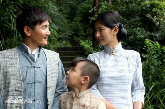 精选叶静(Ye Jing)《流泪的新娘》剧照图册