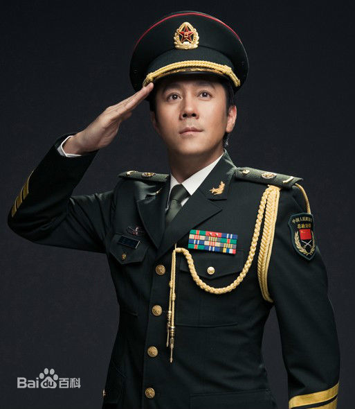 《蔡国庆》封面图片