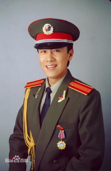 《蔡国庆》封面图片