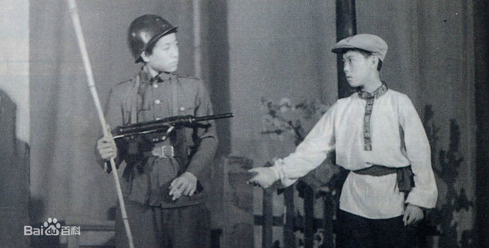 《蔡国庆》封面图片