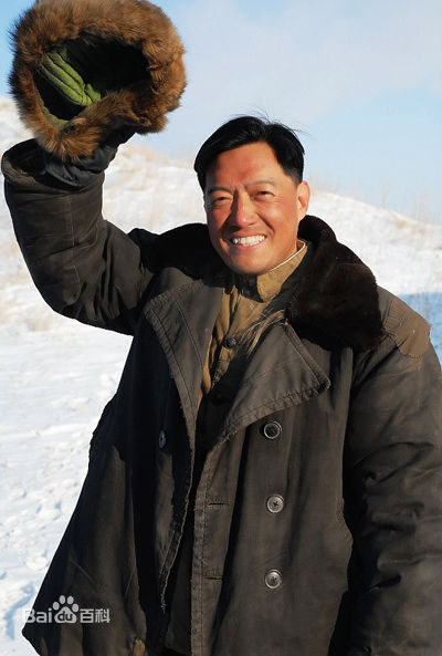 李梦男正面形象