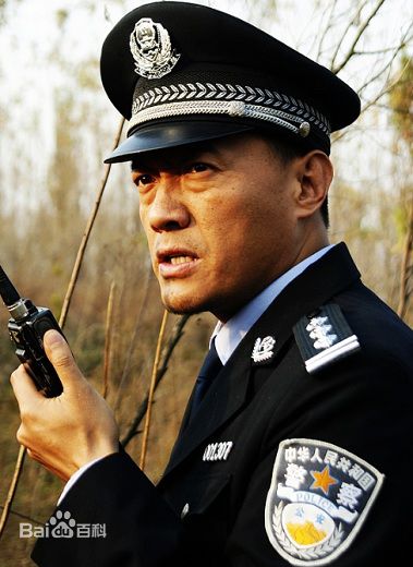 李梦男正面形象