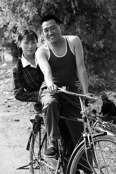 李梦男朴素形象