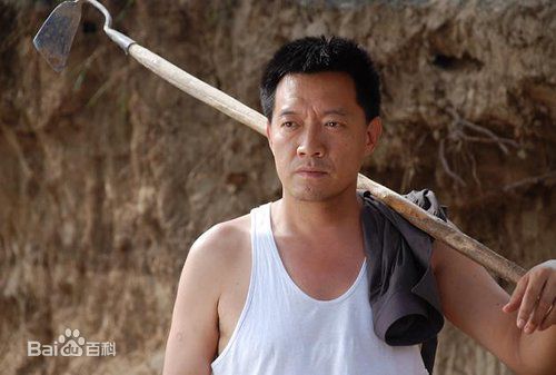 李梦男朴素形象