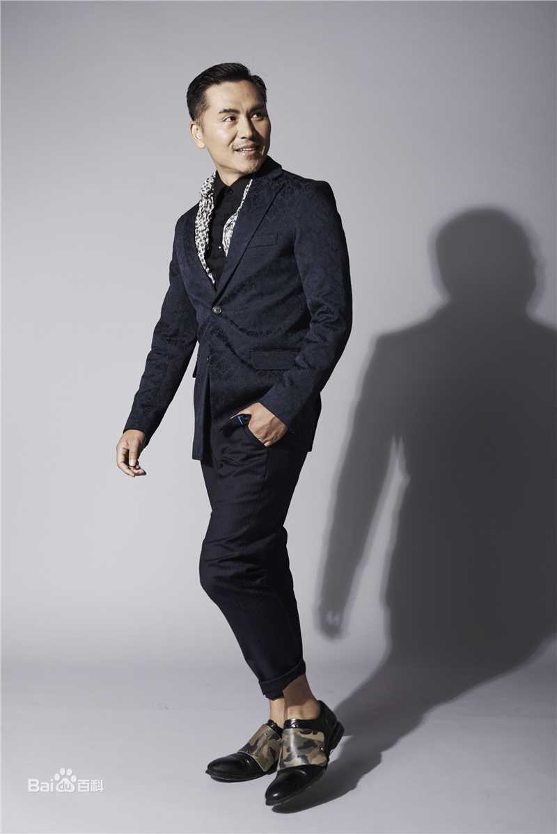 《淳于珊珊》封面图片