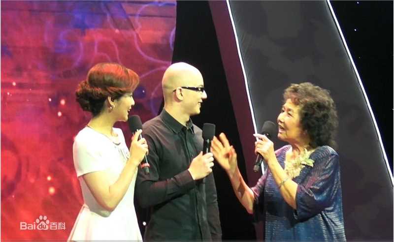 精选平安(Anson)在与叶佩英老师 《我爱你中国》传承经典中的图册