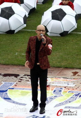 最优质平安(Anson)在中超开幕式演唱《天下》中的相册