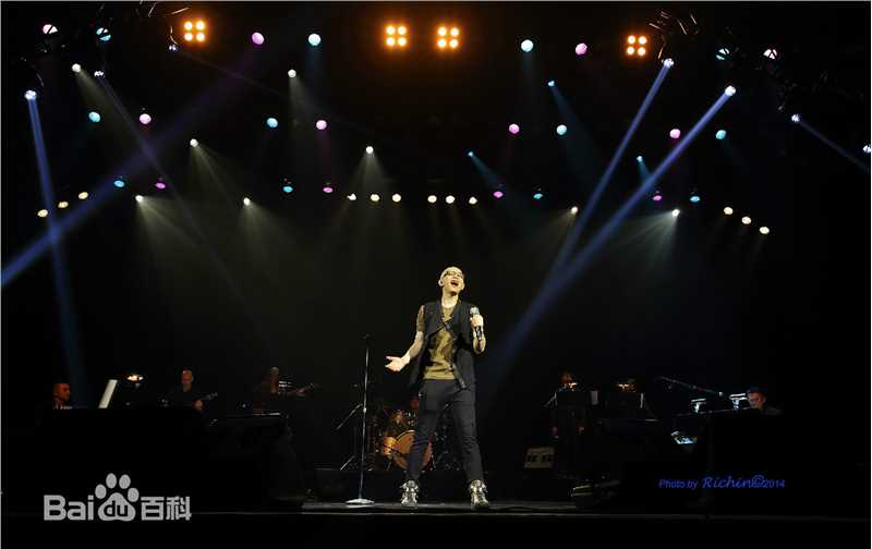 平安(Anson)世界巡回演唱会 温哥华首站图片图册